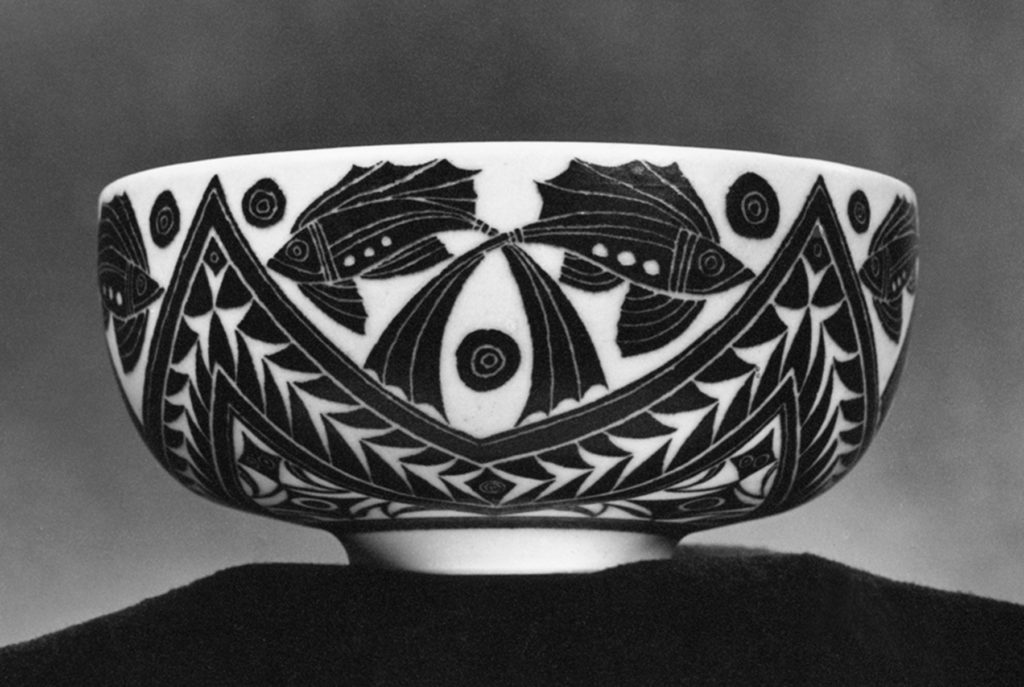 porcelain bowl with fish design