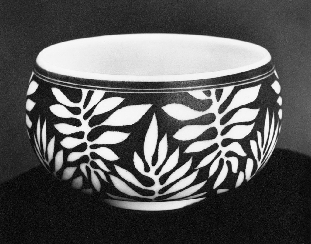 porcelain bowl with leaf design